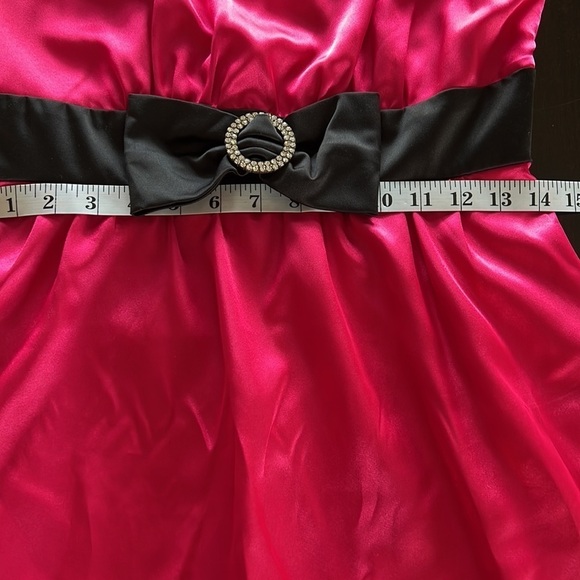 HOT PINK Black Bow Appliqué Mini Dress Size XXS - Picture 9 of 13
